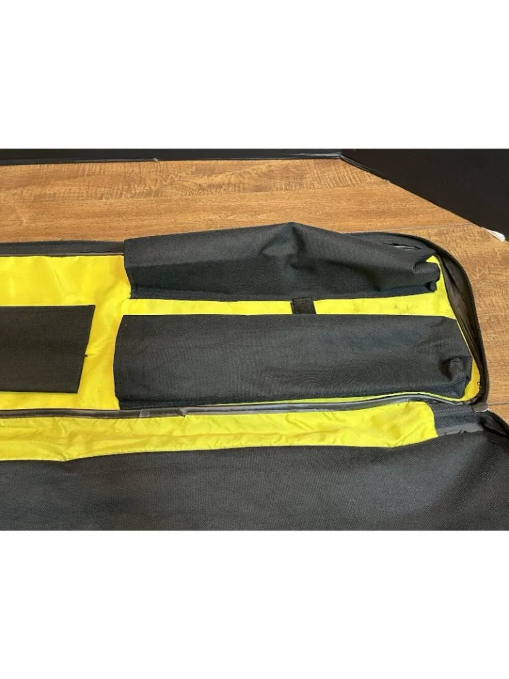 DeMarini Baseball Softball Duffle Equipment Bat Storage Bag Black Yellow 35